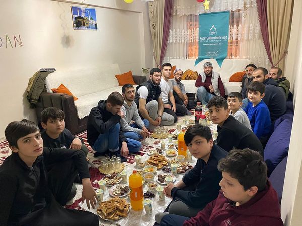 FSM Vakfı iftar evleri 