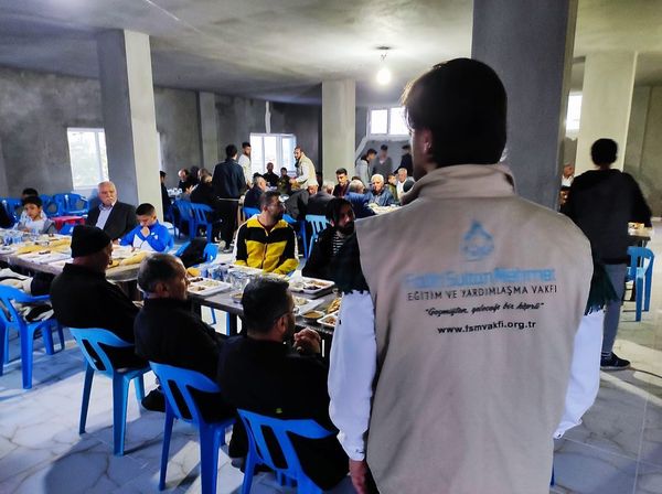 FSM Vakfı olarak, Mardin/Midyat’ta İftar sofrası kurduk.