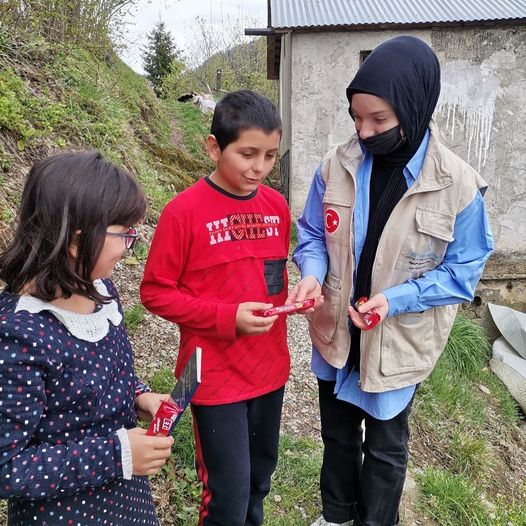 Küçük dokunuşlar, büyük mutluluklara dönüşebilir.