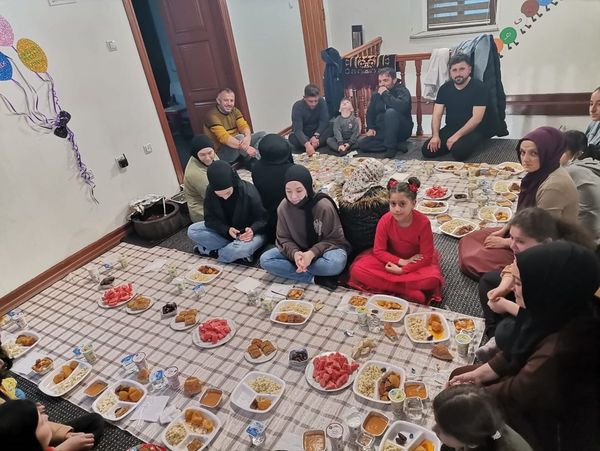 Trabzon Temsilciliğimizde iftar yemeği verildi.